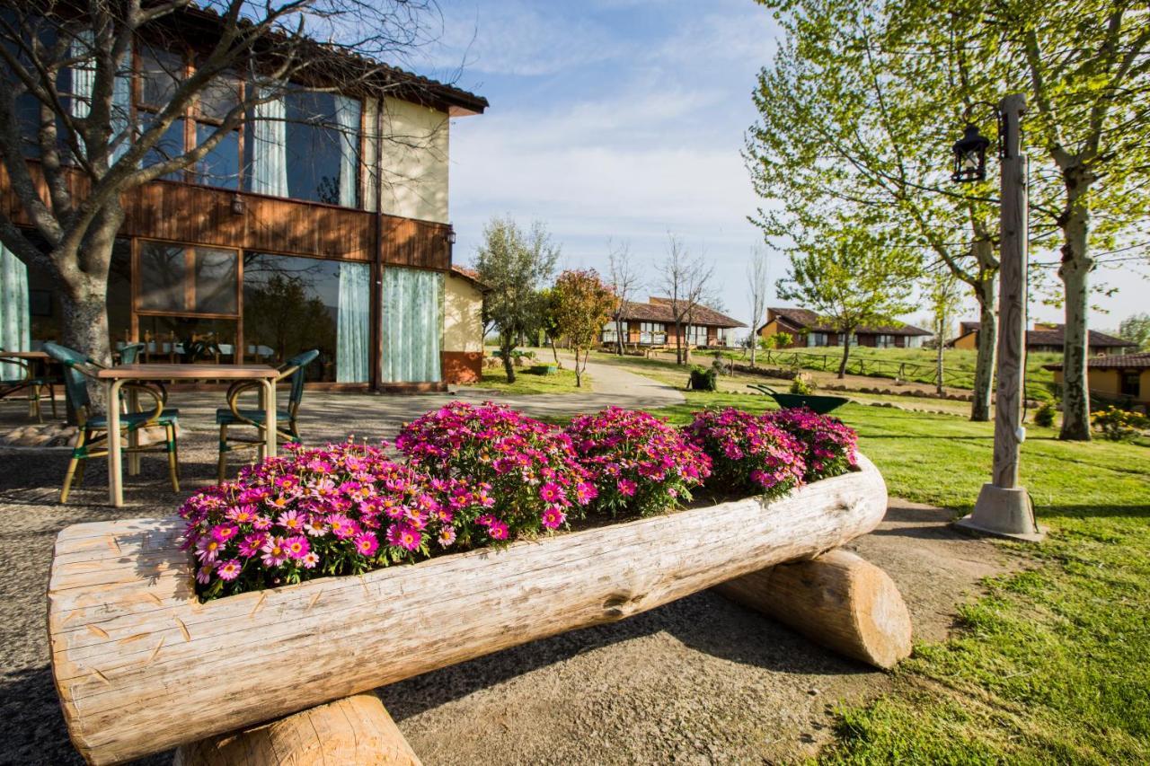 La Hospederia Del Silencio Aparthotel Robledillo de la Vera Luaran gambar